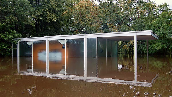 наводнение затопило дом
