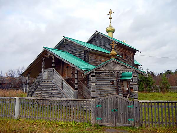 старинная церковь